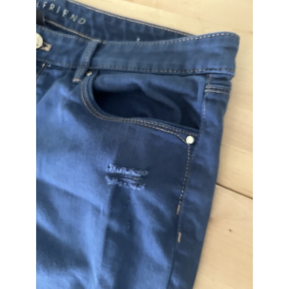 White House Black Market Girlfriend SZ 10 Embroidered Straight Leg Denim Jeans - Picture 4 of 12